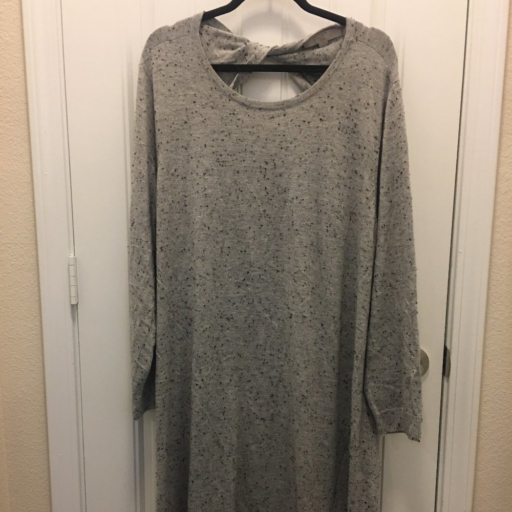 Loft Plus 24/26 Dress with Back Twist Design